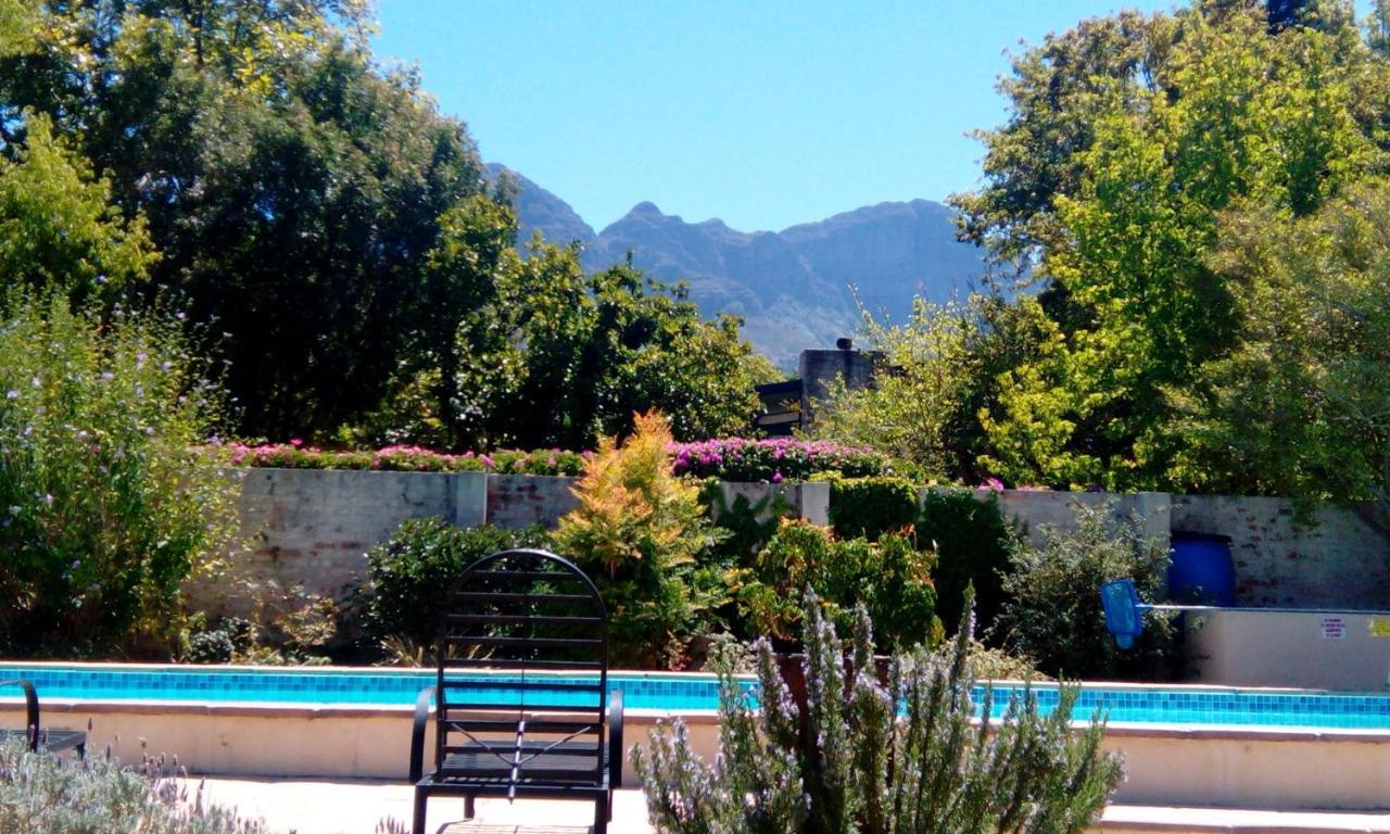 Gaestehaus Helderbergview Somerset West Eksteriør billede